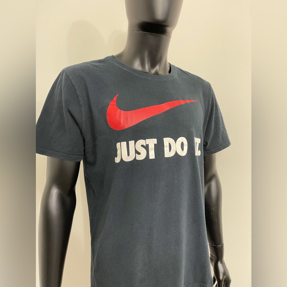 Nike Black Just Do It T-shirt